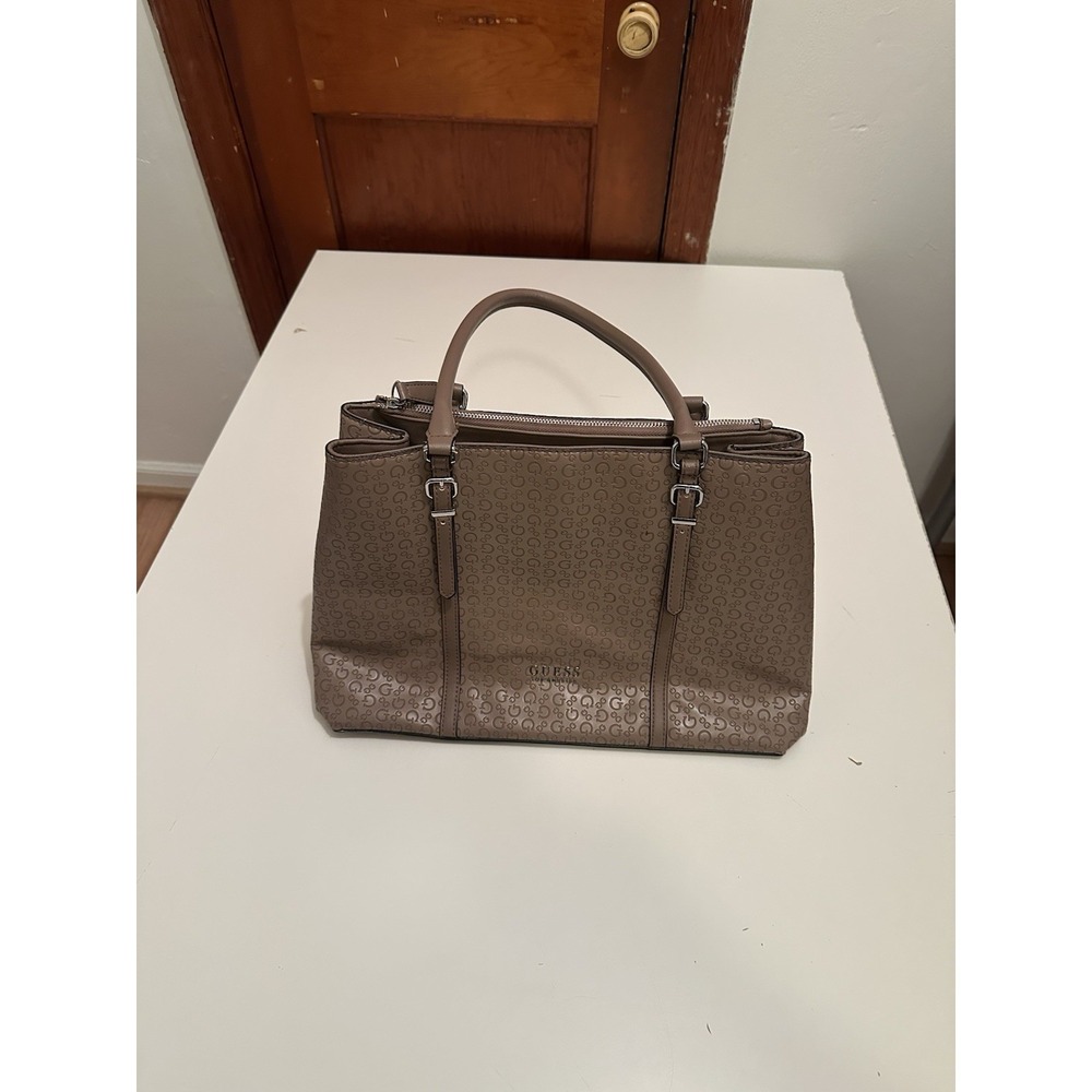 GUESS Los Angeles Women's Tan Tote Bag Handbag Purse